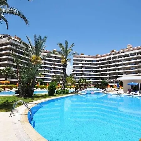 River Side Mountain, River And Sea Together Appartement *